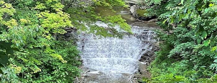 Glen Mills Falls Overlook Park is one of A & A DAY TRIPPIN.