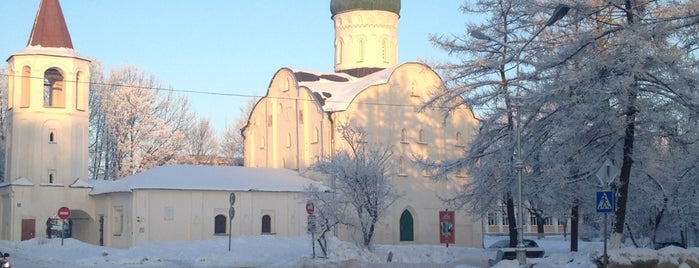 Церковь Федора Стратилата на Ручью is one of Великий Новгород.