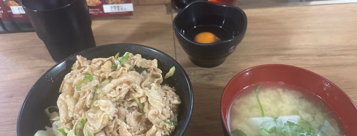 伝説のすた丼屋 is one of Favorite Food.