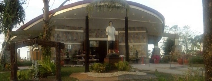 San Lorenzo Ruiz Parish is one of Philippines.