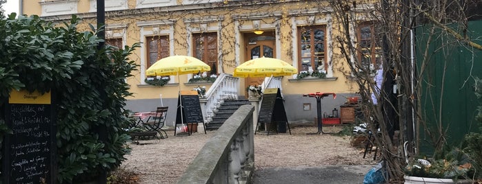 Gasthaus zum goldenenen Baum is one of Petrさんのお気に入りスポット.