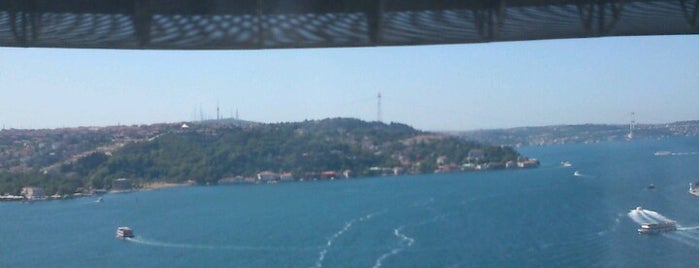 Rumeli Hisarı Kavşağı is one of Lugares favoritos de Gül 🌹.