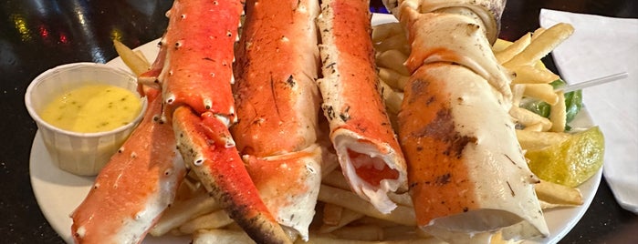 Half Shell is one of The 15 Best Places for Crab in Chicago.