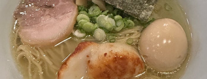 Akahoshi Ramen is one of Chicago food.