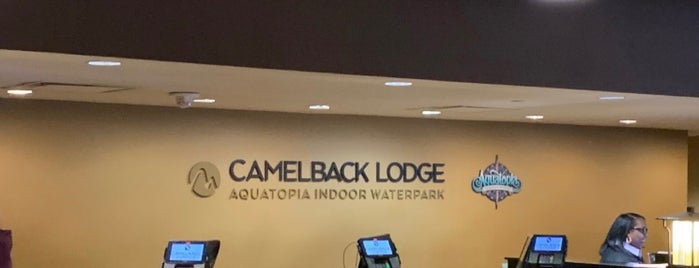 Camelback Lodge & Indoor Waterpark is one of Philly.