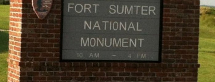 Fort Sumter National Monument is one of Tempat yang Disukai G.