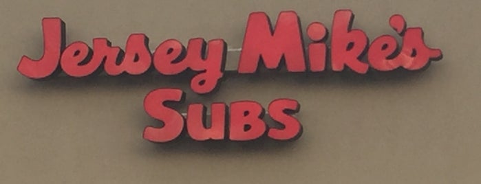 Jersey Mike's Subs is one of G: сохраненные места.