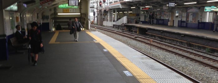 Shimo-itabashi Station (TJ03) is one of 東武東上本線.