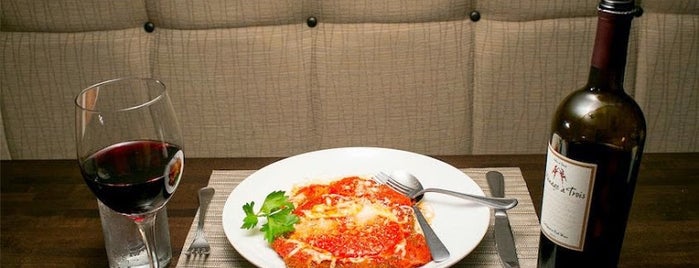 Gennaro's Italian Restaurant & Tomato Pies is one of Lieux sauvegardés par Julie.
