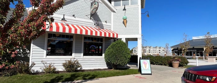 South Pier Parlor is one of Guide to Sheboygan's best spots.