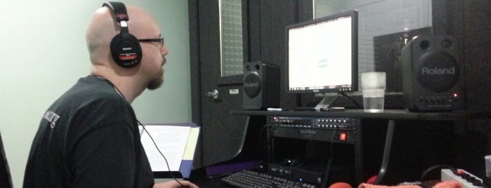 Atlanta Radio Theatre Company Recording Studio is one of Lieux qui ont plu à Chester.