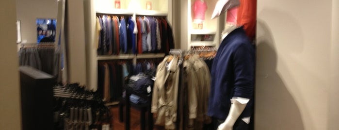 Banana Republic is one of Best Shopping for Women in Memphis.