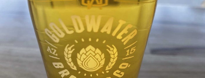 Goldwater Brewing Co. Longbow Tap Room is one of Lugares favoritos de Steve.