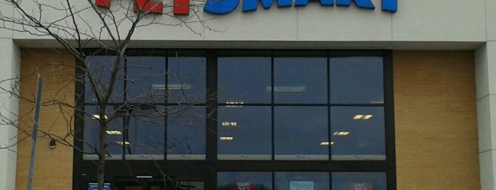 PetSmart is one of Alan'ın Beğendiği Mekanlar.