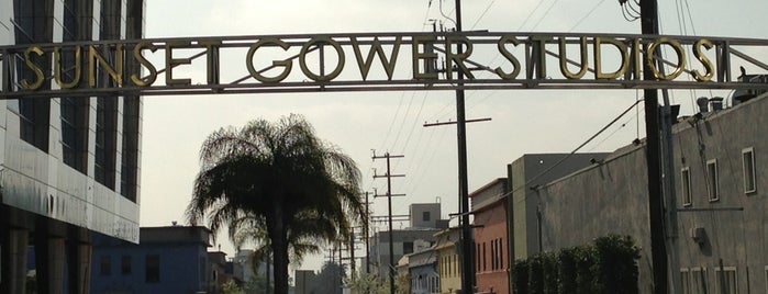 Sunset Gower Studios is one of Tempat yang Disukai Justin.