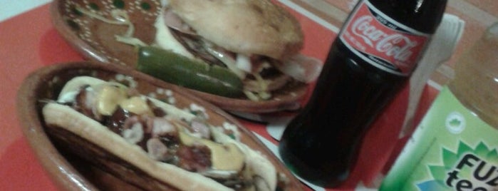Hamburguesas Country is one of Bares y rock.