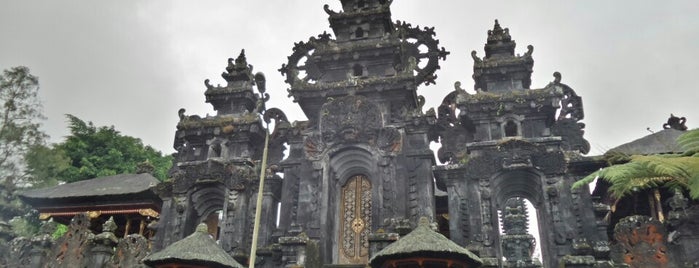 Dalem Puri Temple is one of Bali.