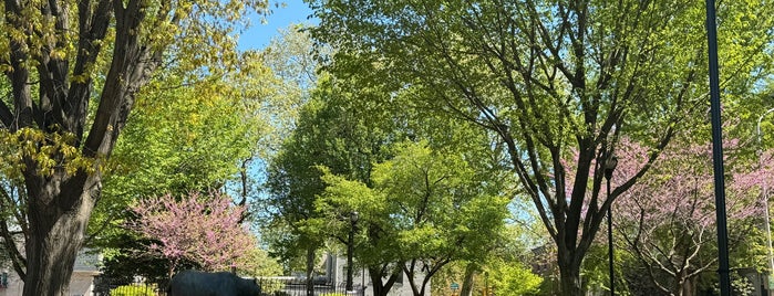 Fitler Square is one of Parks.