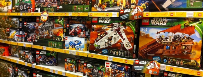 Lego is one of Becky Barrett'in Beğendiği Mekanlar.