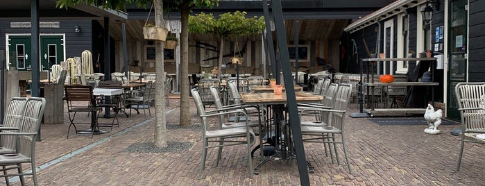 Brasserie de Meerpaal is one of Tempat yang Disukai Andreas.