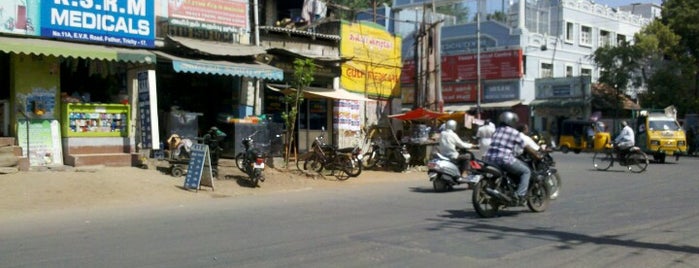 puthur four roads is one of Trichy.