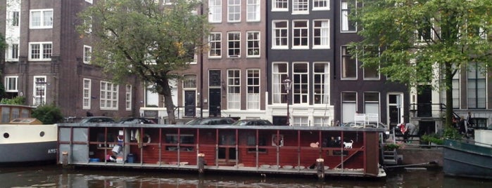 De Poezenboot is one of De Grachten 1/2 ❌❌❌.