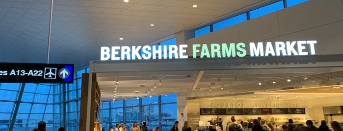 Berkshire Farms Market is one of Tempat yang Disukai Andrew.