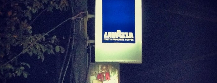 Lavazza Take Away is one of TC Mehmetさんのお気に入りスポット.