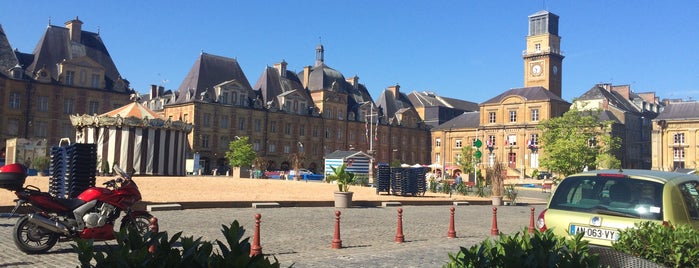 Place Ducale is one of Johnさんのお気に入りスポット.