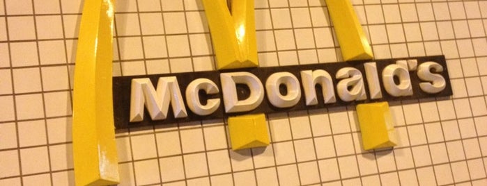 McDonald's is one of Posti che sono piaciuti a Carla.