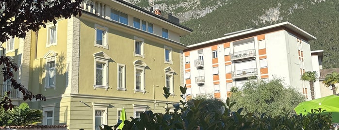 Hotel Holiday Iv Gardan - Serendipity Holiday is one of Bike In Trentino.