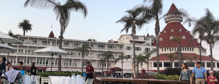 Hotel del Coronado is one of California.
