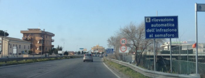 Via della Scafa is one of Lugares favoritos de Mişel.