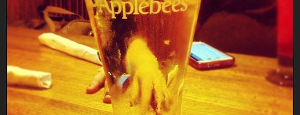 Applebee's Grill + Bar is one of Shane 님이 좋아한 장소.