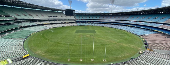 Melbourne Cricket Ground (MCG) is one of Lugares favoritos de Catherine.