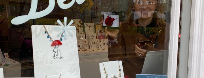 Tatty Devine is one of sailorblur's london.