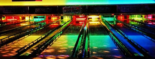 Tenpin is one of Robさんのお気に入りスポット.