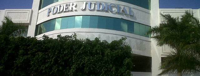 Poder Judicial del Estado is one of Tempat yang Disukai @im_ross.