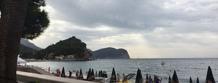 Bistro Petrovac is one of Annさんのお気に入りスポット.