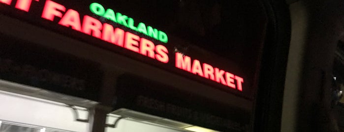 Oakland Giant Farm Market is one of Oakland.
