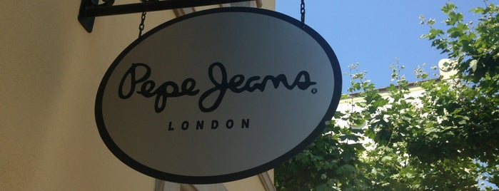 Pepe Jeans is one of Tiendas en La Roca Village Barcelona.