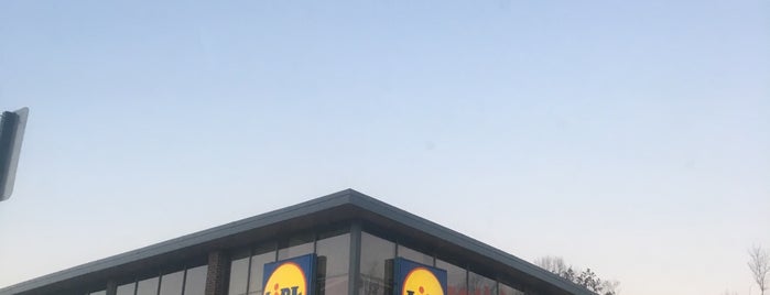 Lidl is one of Ericさんのお気に入りスポット.