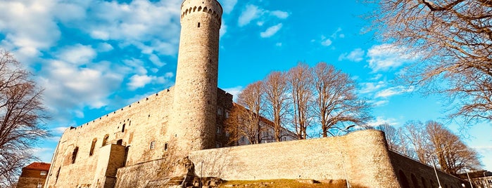 Old Town is one of Tallinn.