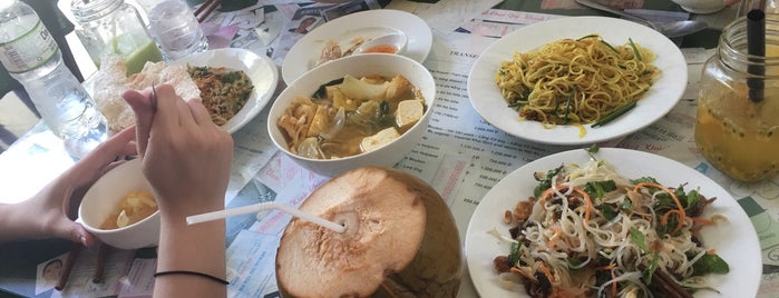Minh Hiên - Quán Chay (Vegetarian) is one of Best travel restaurants.
