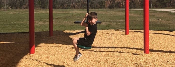 Holly Bay Park is one of La Porte Playgrounds / kid places.