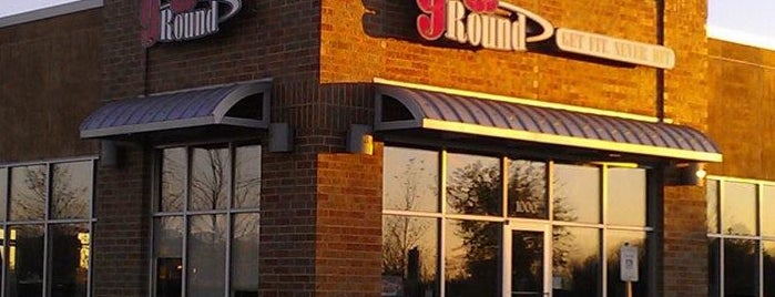 9Round Fitness & Kickboxing is one of 9Round Wisconsin gyms.