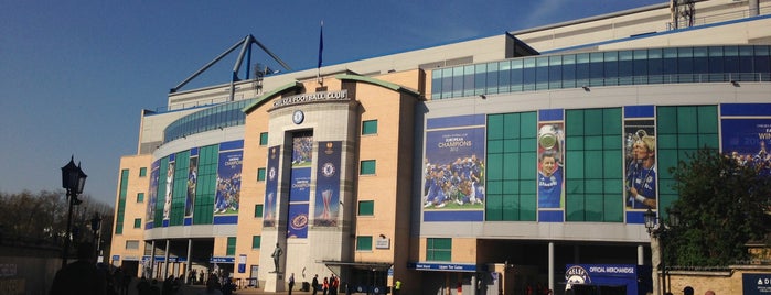 Stamford Bridge is one of Lugares favoritos de Clara.