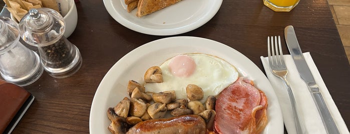 Salt & Pepper is one of Пивные и рестораны.