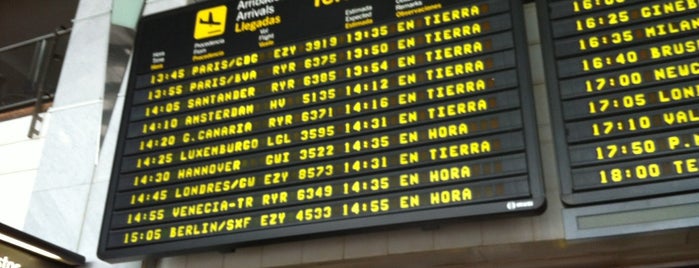 Bandar Udara Internasional Barcelona-El Prat (BCN) is one of Airports.