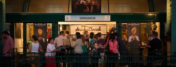 STREET FOOD SHOW • SonkaArcok bárkonyha is one of Budapest StreetFood.